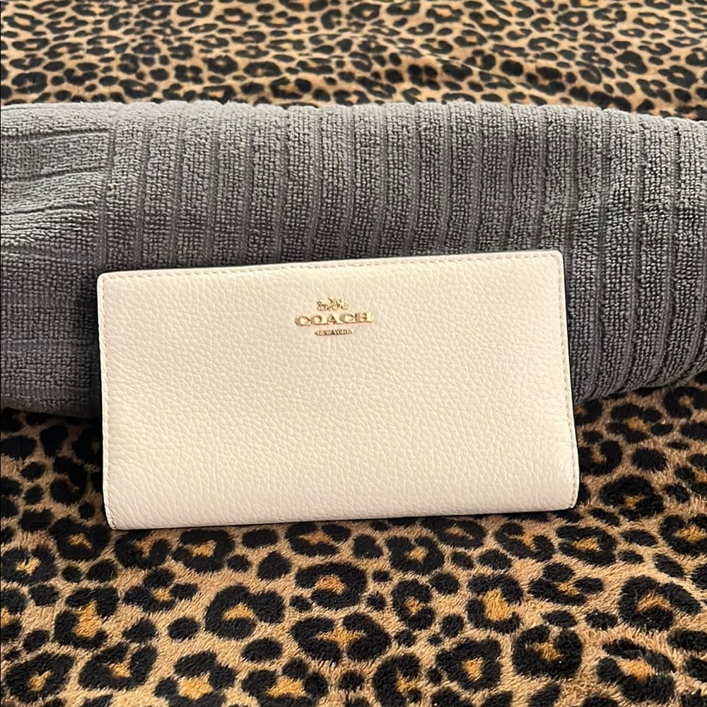 Coach Cream Leather Wallet with Gold Logo